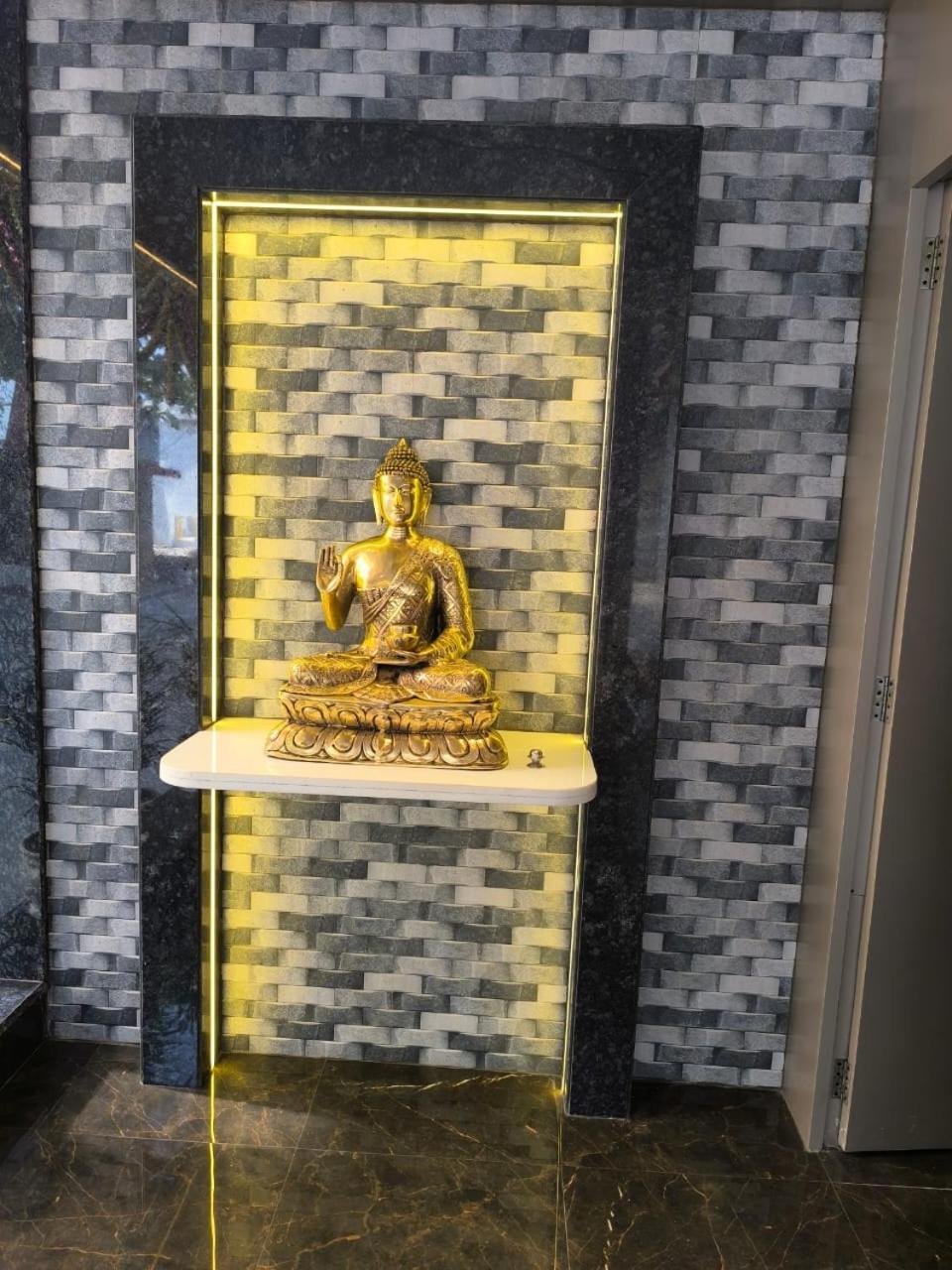 Sharan Residency Hotel Navi Mumbai Ngoại thất bức ảnh