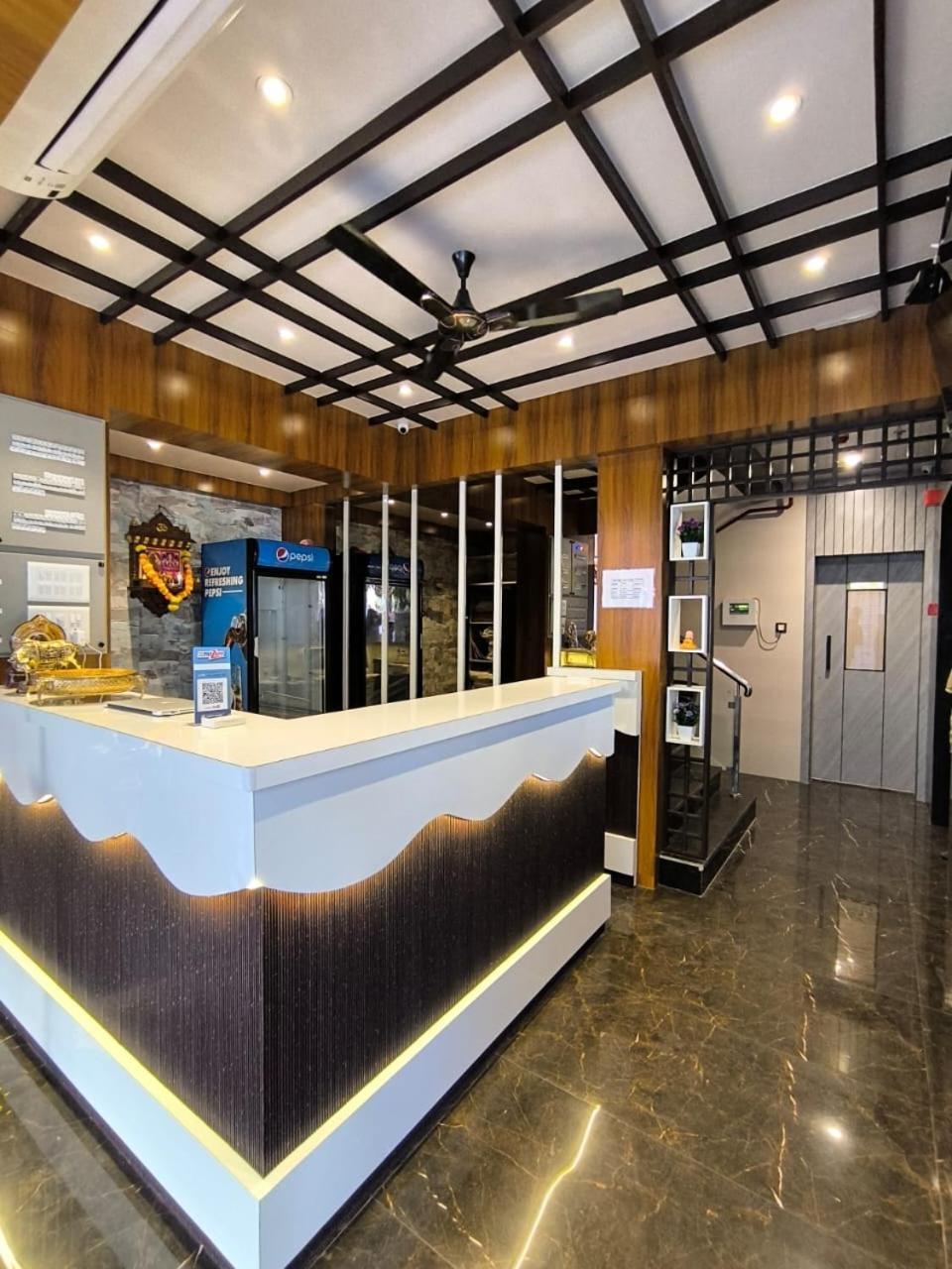 Sharan Residency Hotel Navi Mumbai Ngoại thất bức ảnh