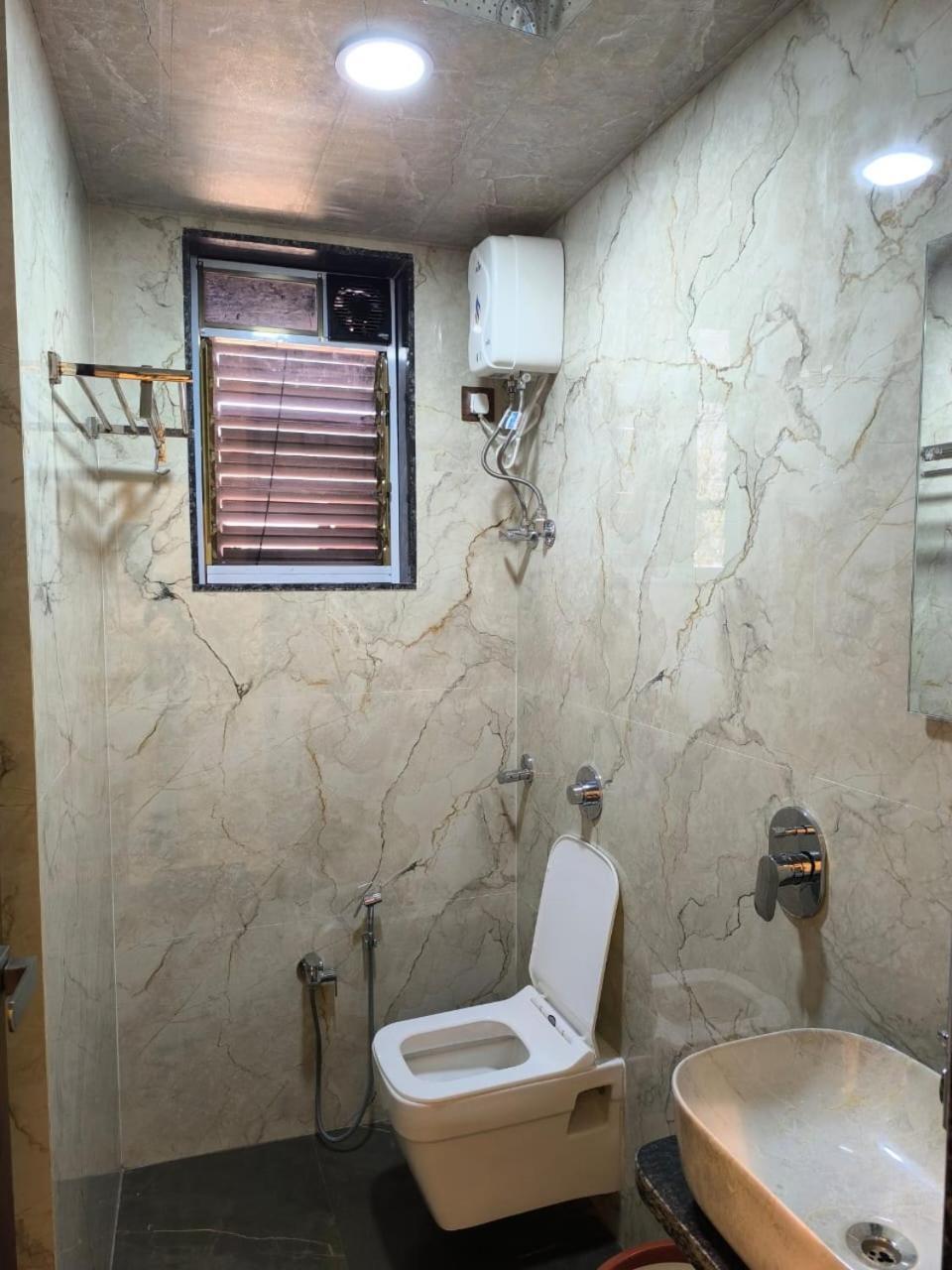 Sharan Residency Hotel Navi Mumbai Ngoại thất bức ảnh